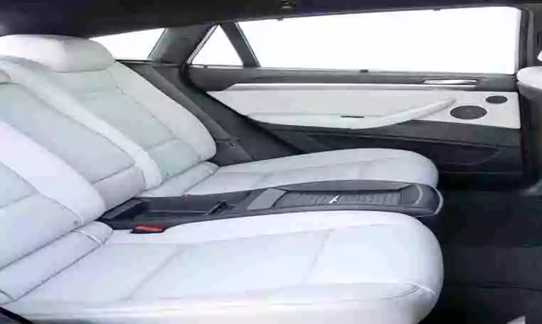 BMW X6m Car Rental Dubai