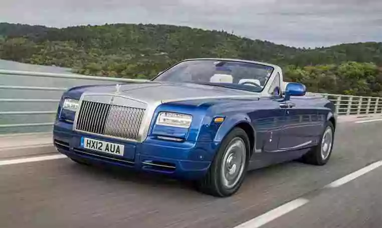 Drive A Rolls Royce Drophead In Dubai